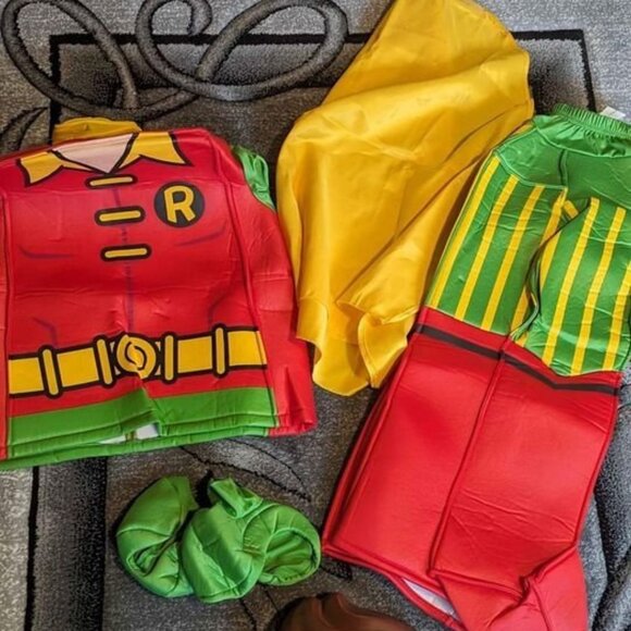 Lego Batman Robin Costume Size 7/8 - Picture 5 of 8